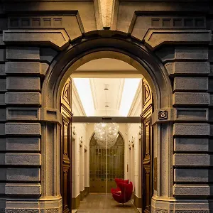 https://palazzo-segreti.italymilanhotels.net